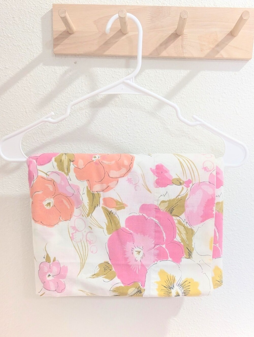 Vintage Floral Flat Sheet | Twin | Pink Orange Cottagecore Quilting